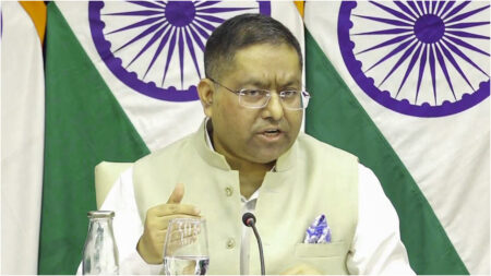 বাংলাদেশিদের উল্লেখযোগ্যসংখ্যক ভিসা দেওয়া হচ্ছে : ভারত ranadhir