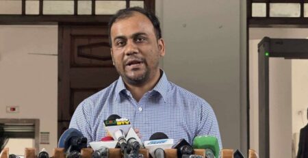 শরীফকে চাকরি ফেরত