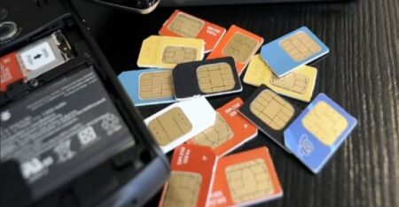 মোবাইল সিম গ্রাহকদের নির্দেশনা দিলো বিটিআরসি মোবাইল সিম