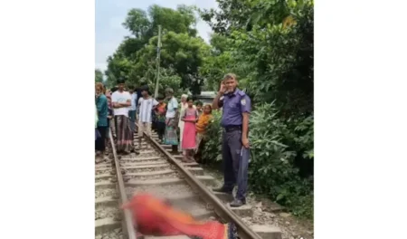 গাজীপুরে ট্রেনের ধাক্কায় অজ্ঞাত নারীর মৃত্যু train-2507290608