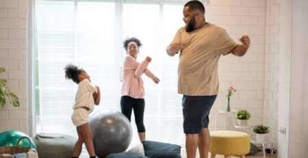 ঘরে বসে ওজন কমানোর কসরত