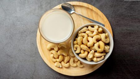 দুধের বিকল্প স্বাস্থ্যকর পানীয়