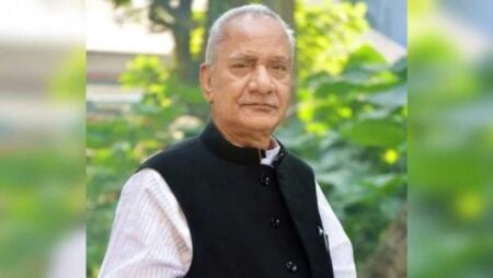 দেশত্যাগে নিষেধাজ্ঞা