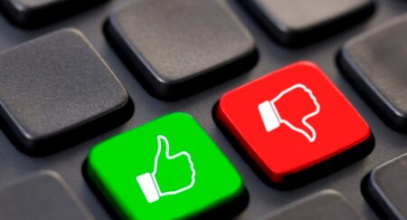 প্রযুক্তির ভালো ও খারাপ দিক: আমাদের জীবনে প্রভাব প্রযুক্তির ভালো ও খারাপ দিক