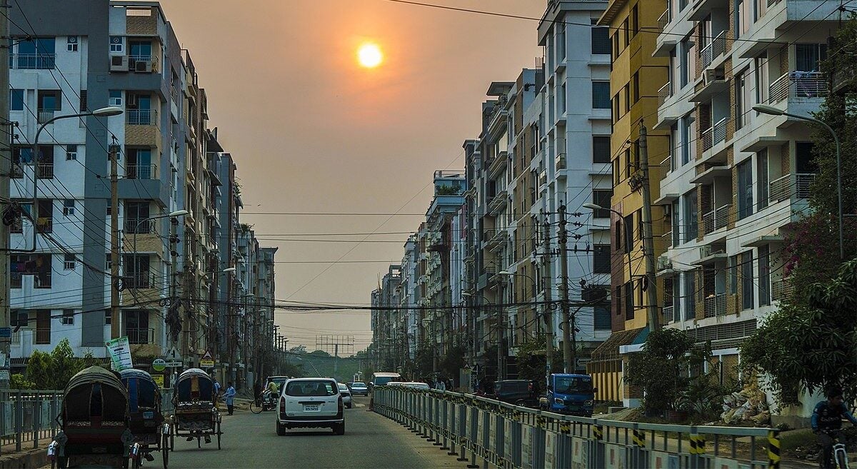 মিরপুর ডিওএইচএসে ডাকাতি করে পালানোর সময় সাবেক সেনা সদস্যসহ আটক ৫