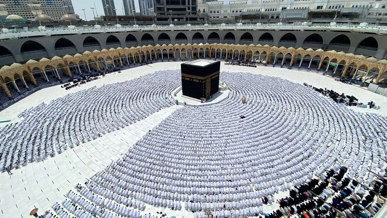 হজ এবং উমরাহর পার্থক্য