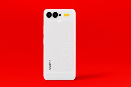 Realme 15000mAh battery smartphone