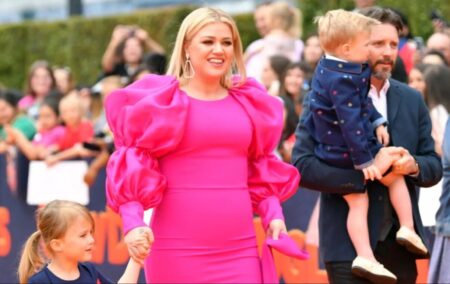 The Kelly Clarkson Show Season 7 Premiere Date, Star-Studded Guests, and Kellyoke Requests Revealed kelly clarkson children
