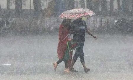 ঢাকাসহ ৭ বিভাগে ঝড় ও বজ্রবৃষ্টির পূর্বাভাস, সাগরে লঘুচাপের আশঙ্কা ঢাকাসহ ৭ বিভাগে ঝড়