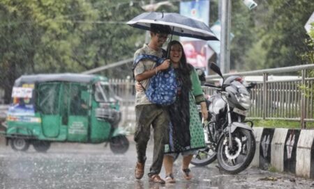 ঢাকায় থাকবে ভেজা আকাশ