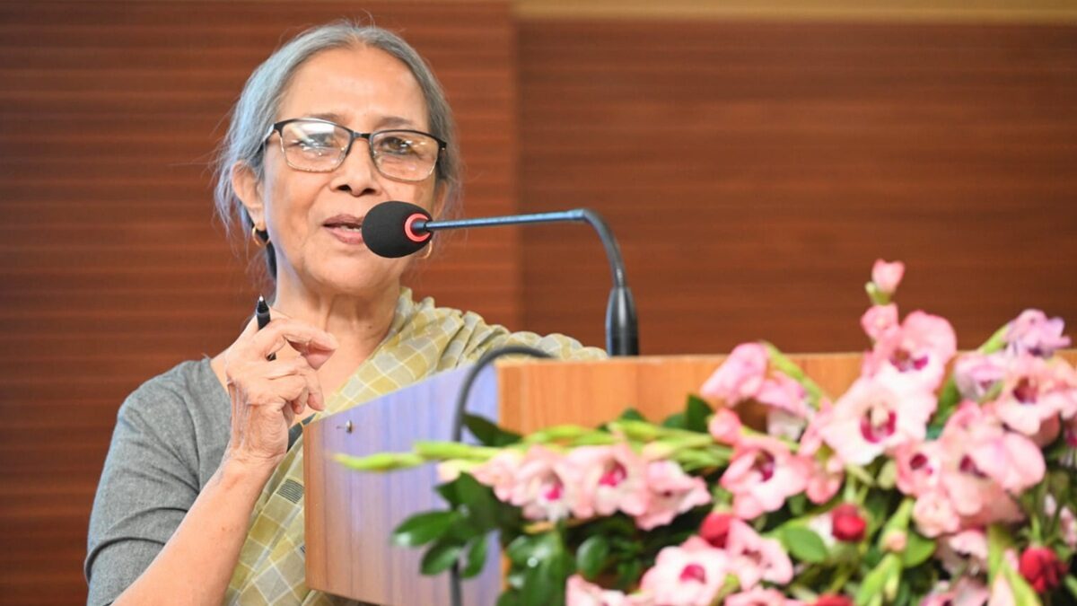 হাসিনার বিচার ছাড়া কোনো