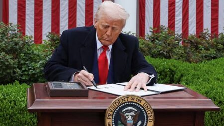 বিশ্বজুড়ে ট্রাম্পের নতুন