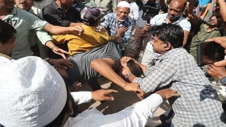 আগস্টের প্রথম ১০ দিনে দেশে ১৩টি গণপিটুনি, নিহত ৯ আগস্টের প্রথম ১০ দিনে