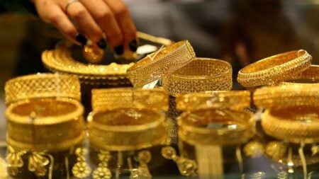 আজকের বাজারে কত দামে বিক্রি হচ্ছে স্বর্ণ আজকের বাজারে কত দামে