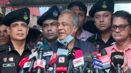 জনগণ নির্বাচনমুখী হলে কেউ বাঁধা দিতে পারবেনা : স্বরাষ্ট্র উপদেষ্টা জনগণ নির্বাচনমুখী হলে