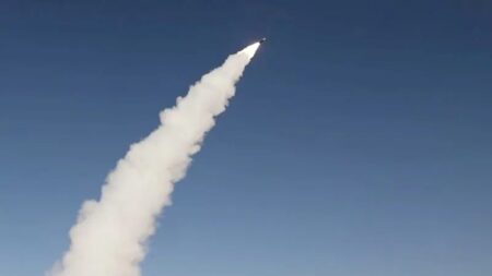 ইসরায়েল লক্ষ্য করে হামলা, দায় স্বীকার করল মধ্যপ্রাচ্যের এক দেশ ইসরায়েল লক্ষ্য করে হামলা