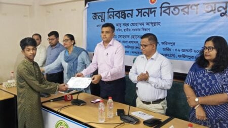 স্কুলে ভর্তির সুযোগ পাবে