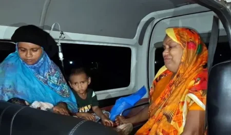 অ্যাম্বুলেন্স আটকে রাখলো সিন্ডিকেট, নবজাতকের মৃত্যু Ambulance was held up