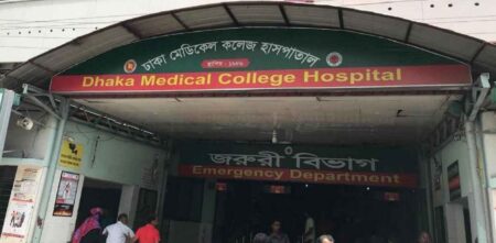 ঢাকায় মাদক মামলার আসামিকে কুপিয়ে জখম ঢাকায় মাদক মামলা