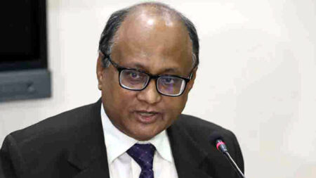 দুদক চেয়ারম্যান