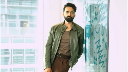 Gullak Actor Vaibhav Raj Gupta on Rare Opportunities for Diverse Roles