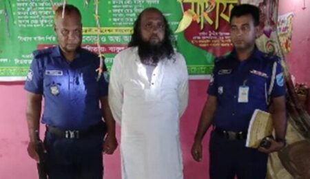 গাজীপুরে মাদক ব্যবসায়ী বিপ্লব সাধু আটক IMG_20250820_115748