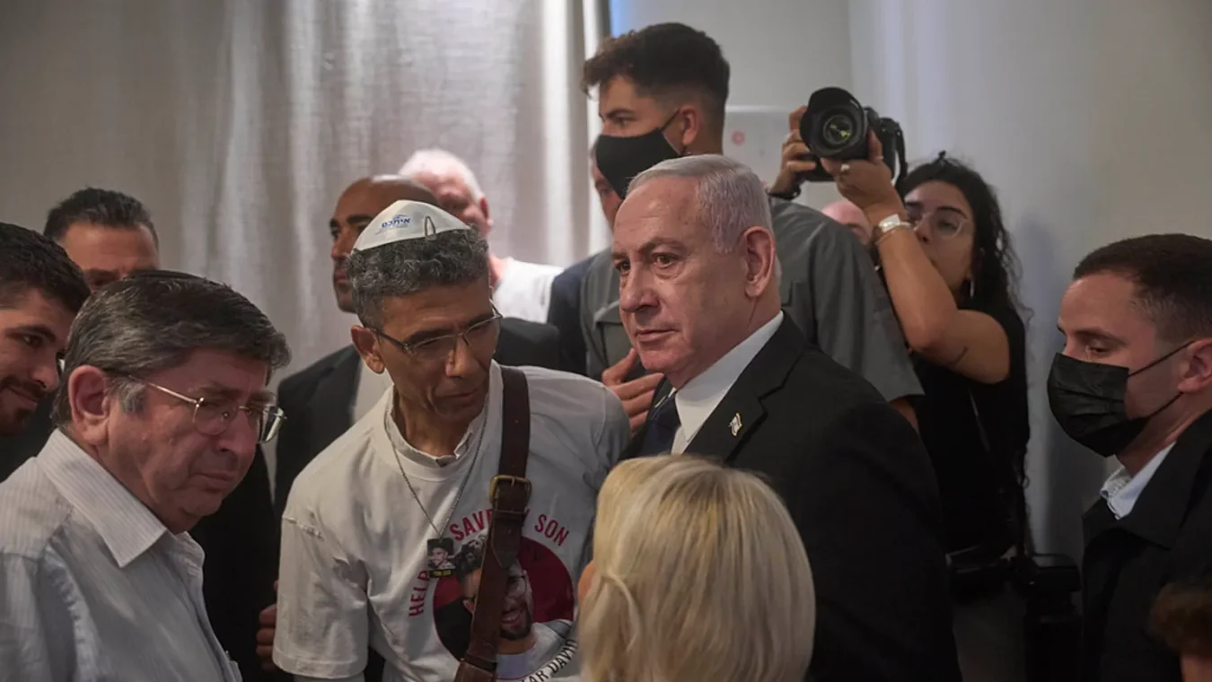 Netanyahu Faces Growing Pressure for Hostage Deal in Israel