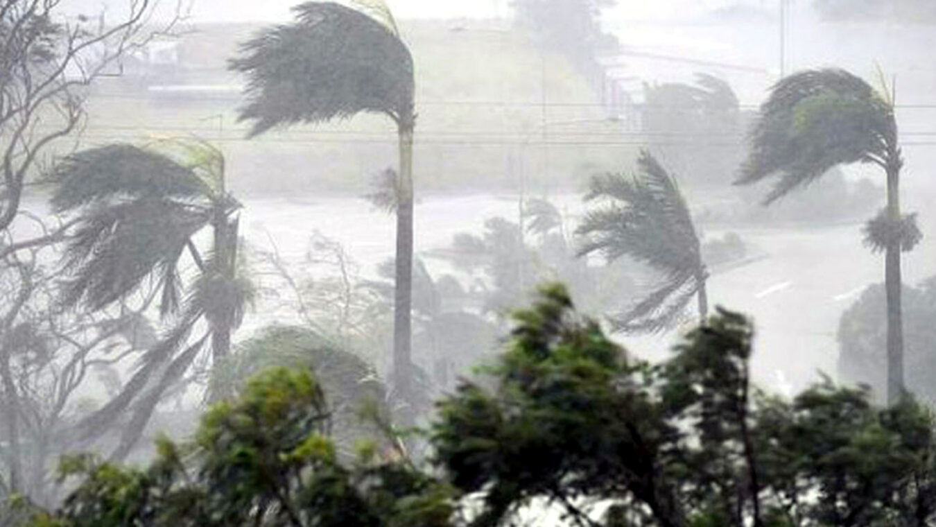 ঝড় ও বজ্রসহ বৃষ্টির আভাস