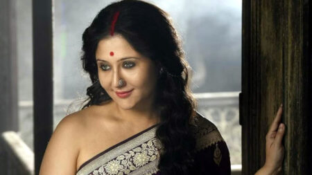 স্বস্তিকা মুখার্জি