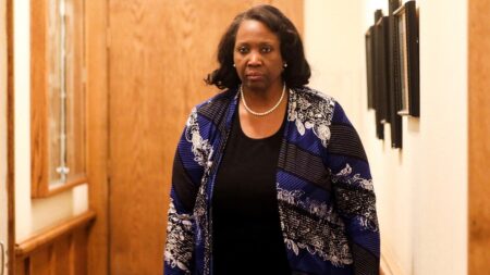 Trump Removes Fed's Lisa Cook Over Mortgage Fraud Claims