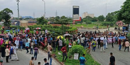 যমুনা সেতু অবরোধ