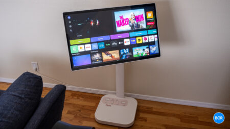 LG Smart Monitor Swing Review: Adjustable Display Tested LG Smart Monitor Swing