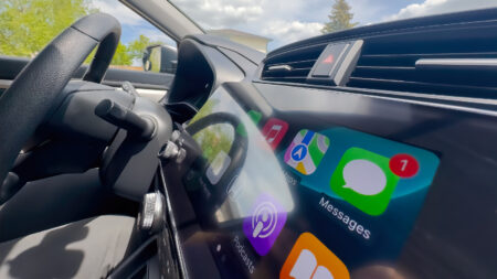 Unlock Your Drive: 5 Underrated Apple CarPlay Apps Transforming Commutes in 2025 Apple CarPlay apps