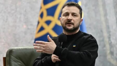 প্রেসিডেন্ট ভলোদিমির জেলেনস্কি