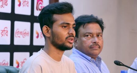 ক্রীড়া উপদেষ্টা