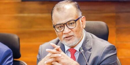 বাণিজ্য উপদেষ্টা