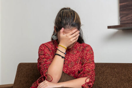 আত্মঘাতী চিন্তা বন্ধের জরুরি উপায় আত্মঘাতী চিন্তা বন্ধের জরুরি উপায়