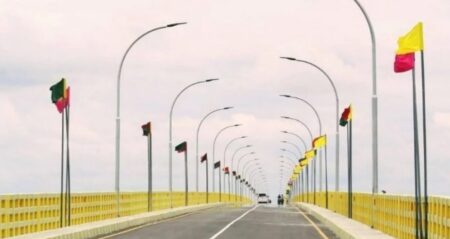 সেতু উদ্বোধনের পরদিনই ৩০০ মিটার বৈদ্যুতিক ক্যাবল চুরি বৈদ্যুতিক ক্যাবল