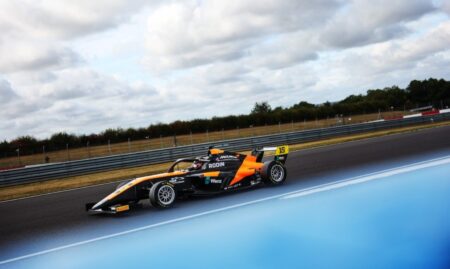 Rodin Motorsport Dominates British F4 with Double Victory at Donington Park Rodin Motorsport