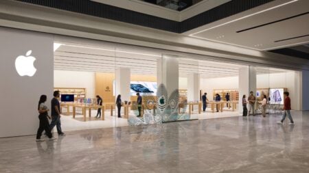 Apple Opens First India Stores Ahead of iPhone 17 Launch Apple Opens First India Stores Ahead of iPhone 17 Launch