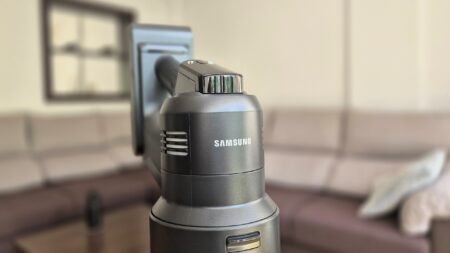 Samsung Unveils Bespoke AI Jet Bot Steam Ultra Robot Vacuum at IFA Samsung Bespoke AI Jet Bot Steam Ultra