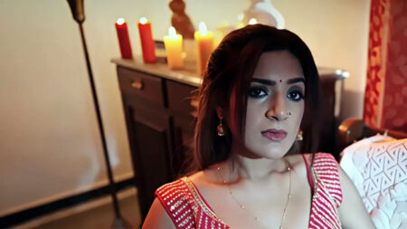 নেট দুনিয়া কাঁপানো সেরা ওয়েব সিরিজ, পরিবারের সামনে ভুলেও দেখবেন না ওয়েব সিরিজ