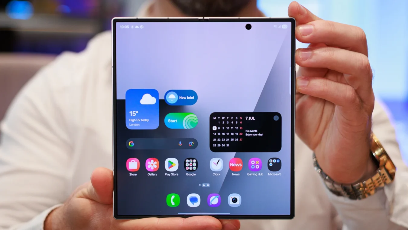 Galaxy Z Fold 7's Top Feature Is Also Its Biggest Flaw