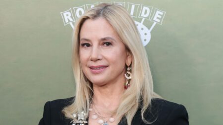 Romy and Michele Sequel Officially Greenlit with Original Stars Returning Mira Sorvino Shares Update on Romy and Michele Sequel