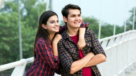 পুরুষের যে কথাগুলোতে দুর্বল হয়ে যায় মেয়েরা Girls