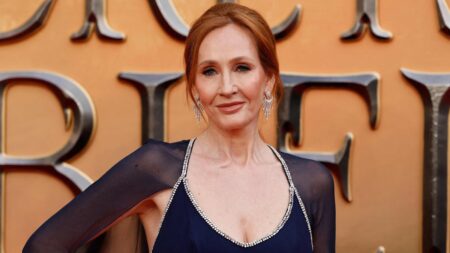 JK Rowling Criticizes Starmer Over Shooting Response