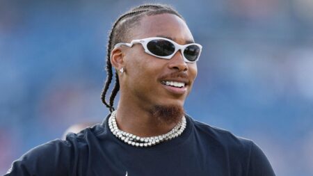 Justin Jefferson Injury Update: Vikings WR Game-Time Decision for Bears Clash Justin Jefferson injury