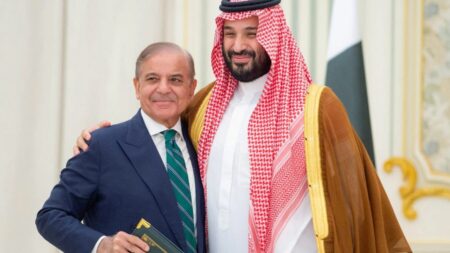 Pakistan, Saudi Arabia Forge Mutual Defense Pact Pakistan Saudi defense pact
