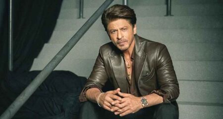 অসহায় ১৫০০ পরিবারের পাশে শাহরুখ খান Shahrukh