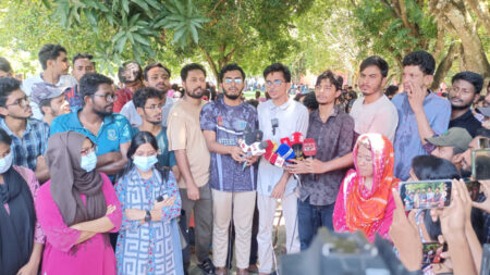 এবার ৬ দফা ঘোষণা বাকৃবি শিক্ষার্থীদের Student